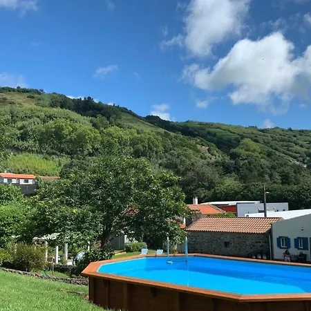Casa Do Priolo - Villaverde Azores * Feteiras