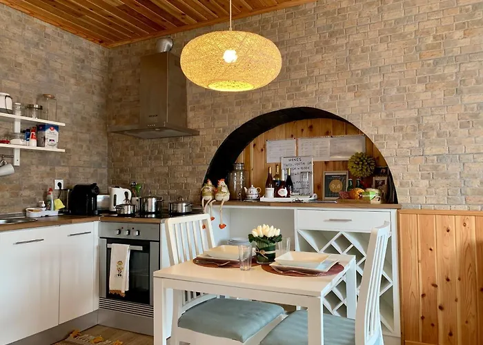 Casa Do Priolo - Villaverde Azores * Feteiras